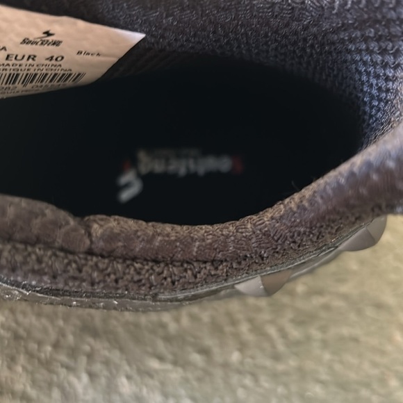 SKYTRACK Mesh Knit High Rivet Leather Black Sneakers SZ EU 40 - Picture 10 of 11